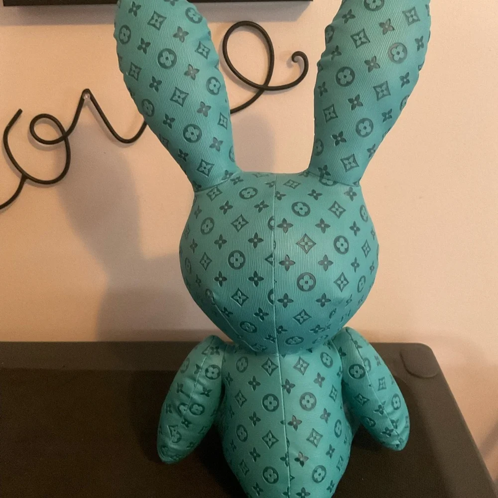 Teal Bunny With Rhinestones - Picture 2 of 3